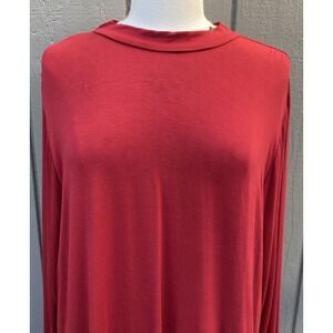 Modcloth 4X Shirt Top Burgundy Long Sleeve Tunic Crew Neck Cut Out Button‎ Back